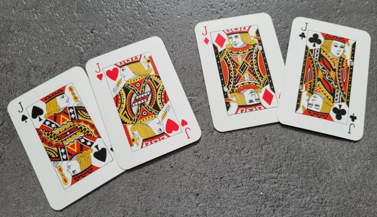 Vier Buben eines Spielkartensets.