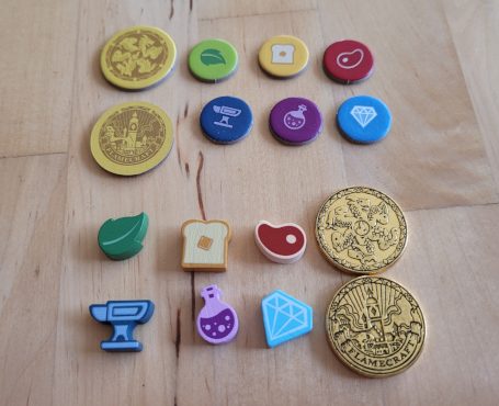 Spielmaterial - Token und Münzen - aus "Flamecraft".