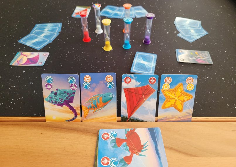 Das Spielmaterial von "Kites".