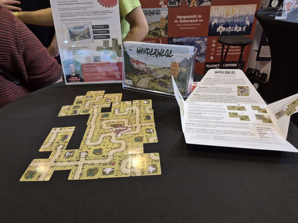Spielmaterial von "Wanderwege".