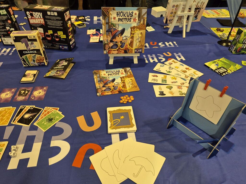 Spielmaterial bei der SPIEL 2025