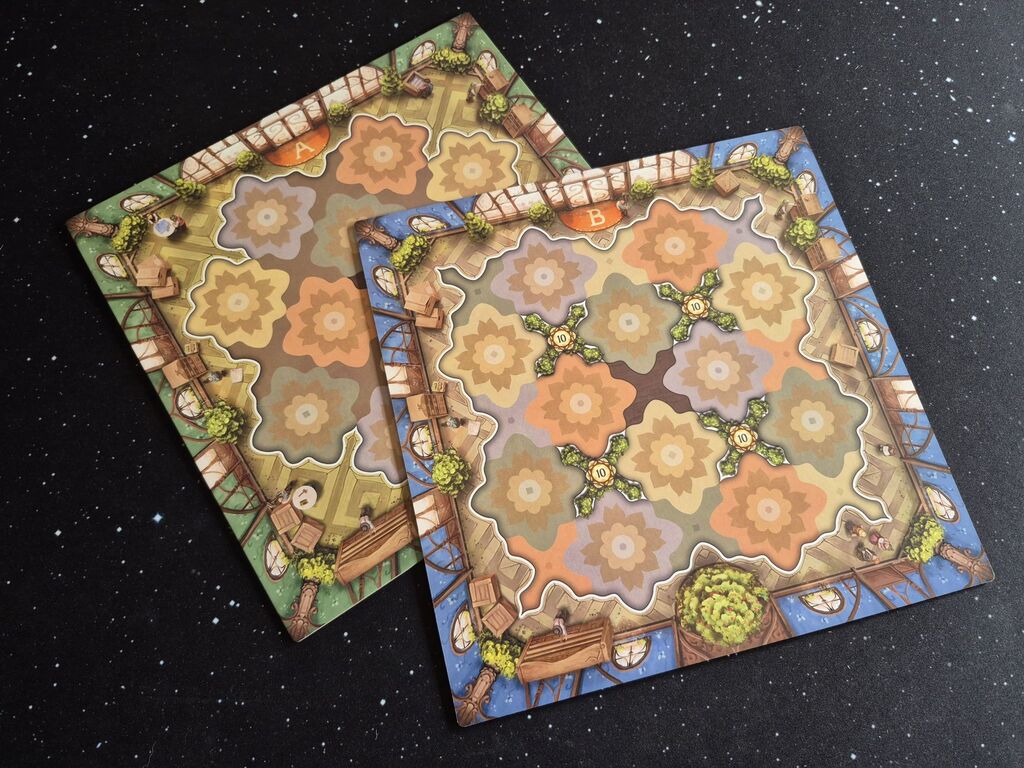 Zwei unterschiedliche Spielpläne aus "Intarsia".