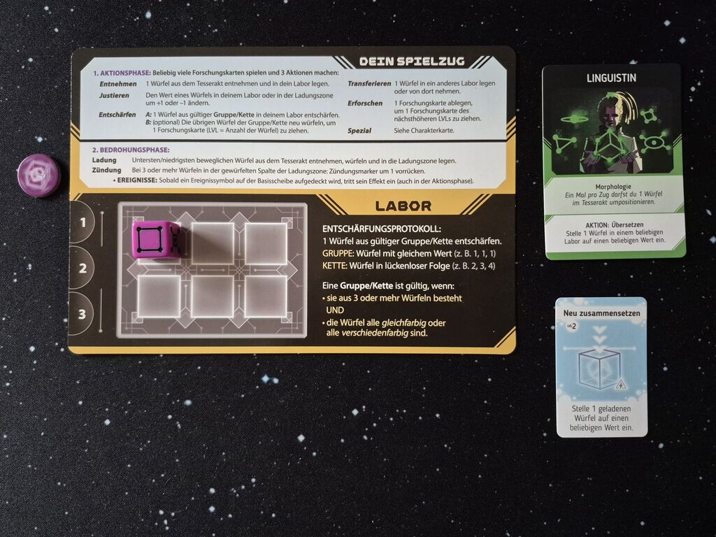 Spielmaterial aus "Tesseract".