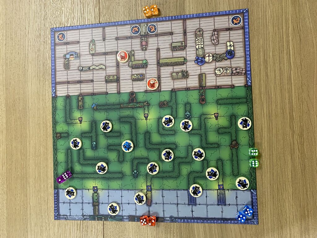 Spielmaterial von "Shadow Ninjas".