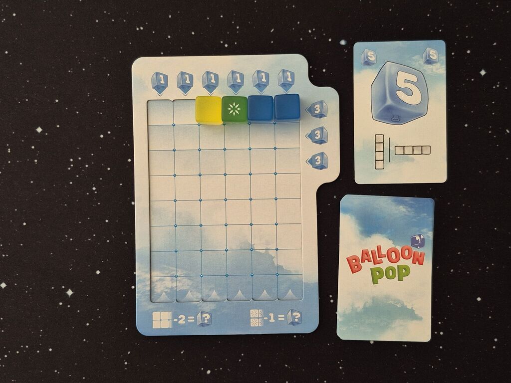 Würfel auf Tableau, Karten.