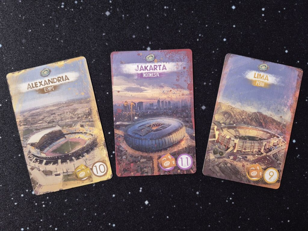 Drei weitere Stadionkarten.