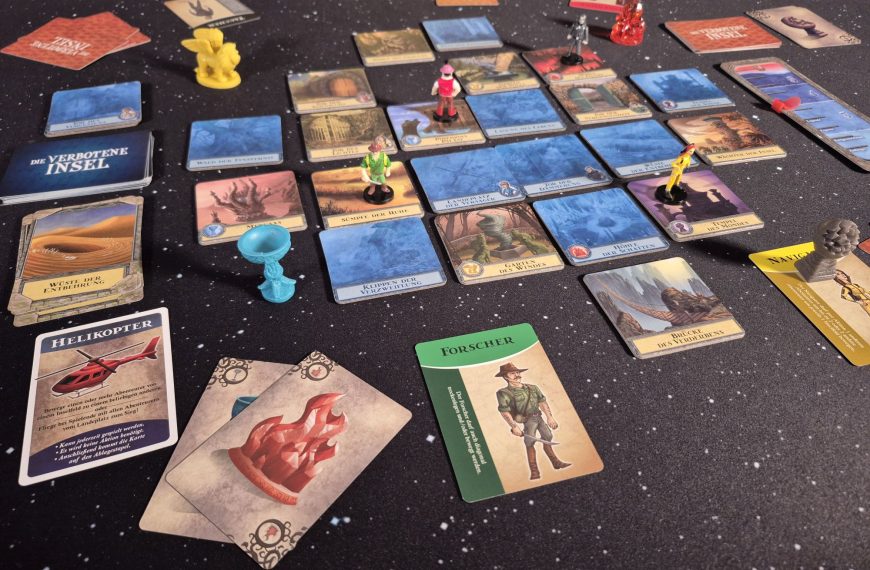 Spielmaterial von "Forbidden Island".