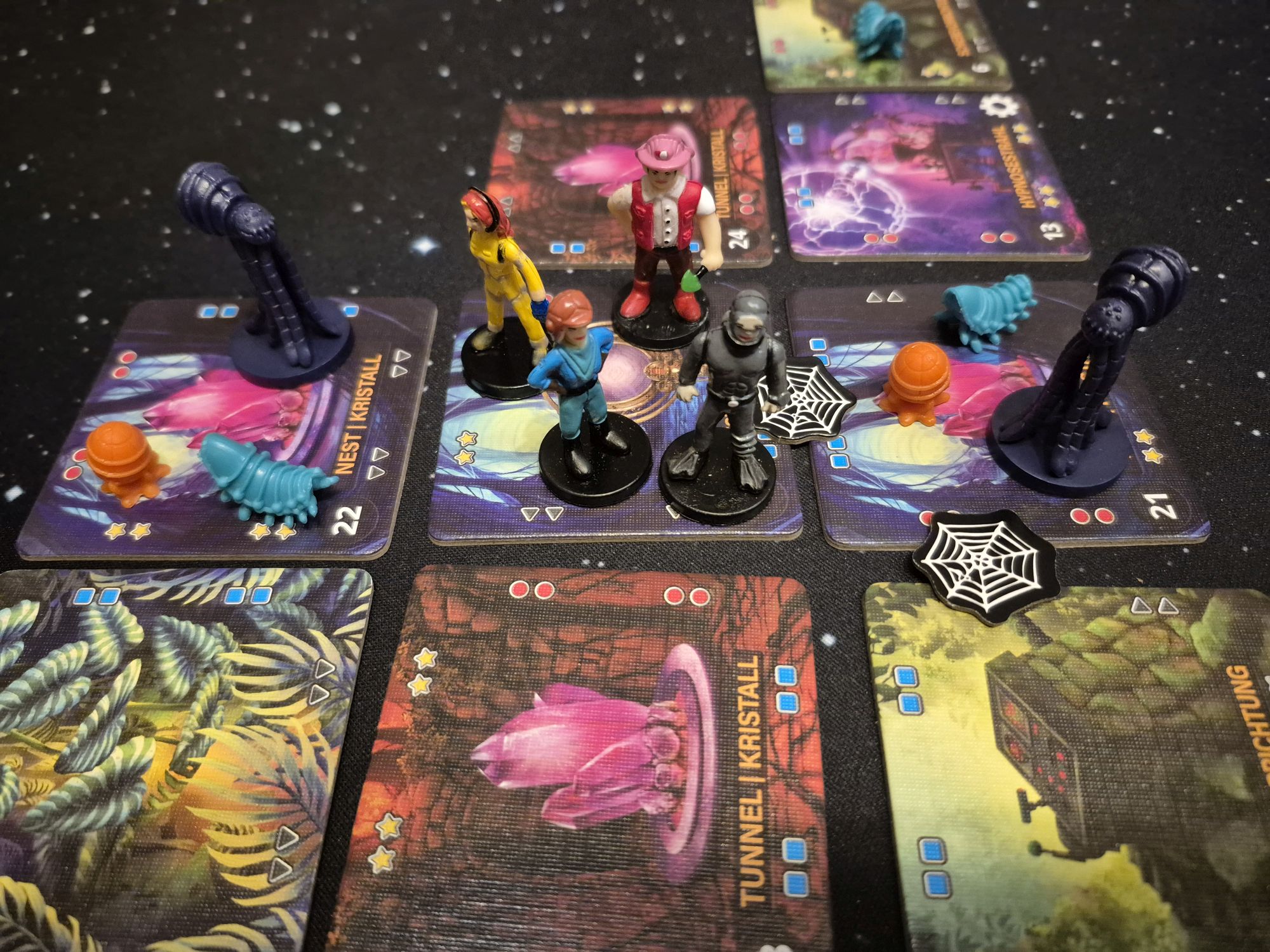 Forbidden Jungle: Die spinnen, die Aliens