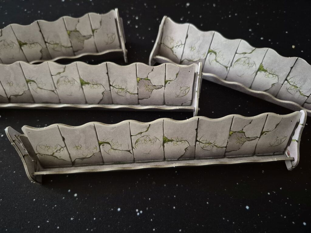 Bänkchen für Spielsteine.