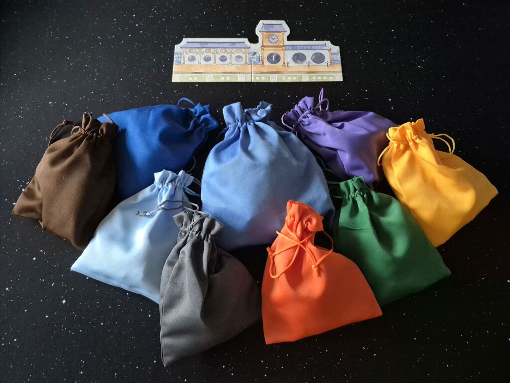 Spielmaterial von "Railroad Tiles".