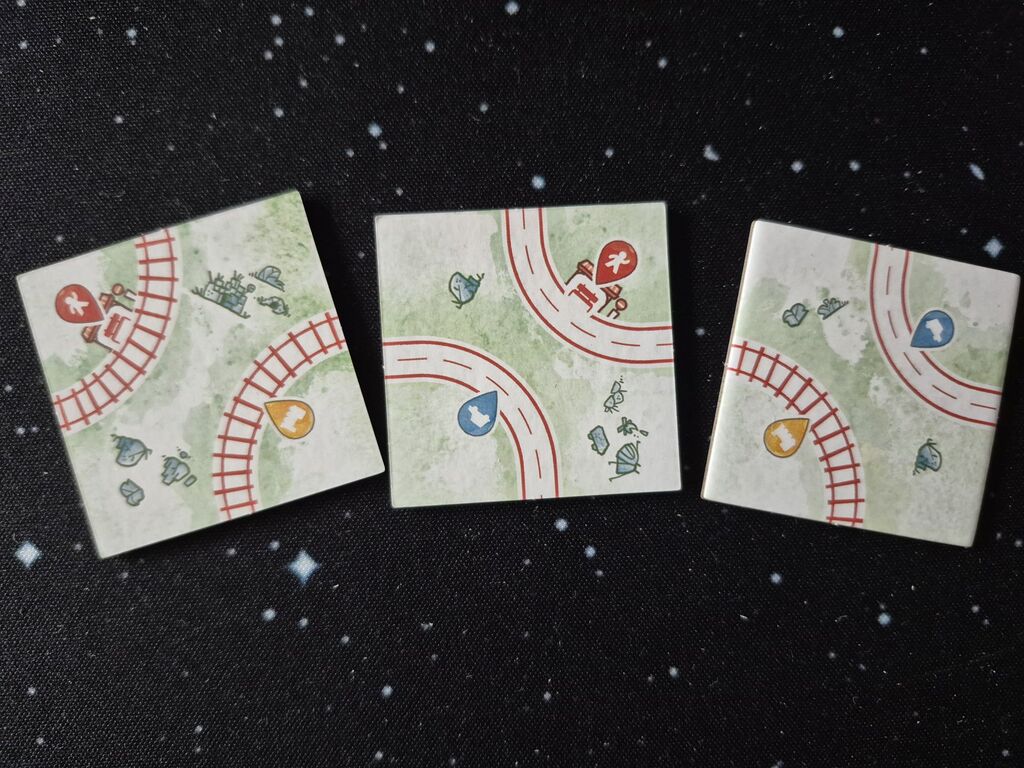 Plättchen mit Symbolen.