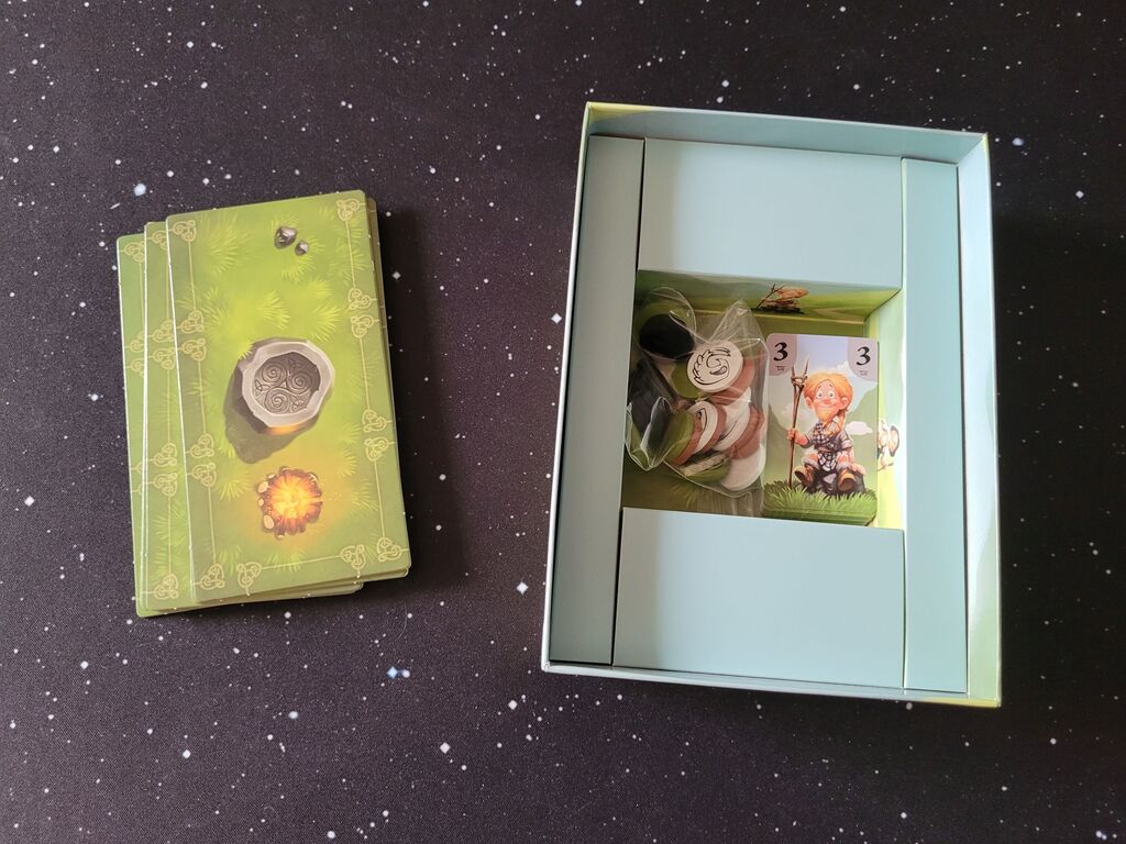 Spielmaterial und Schachtwl.