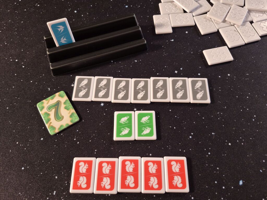 Spielmaterial von "My Seven".