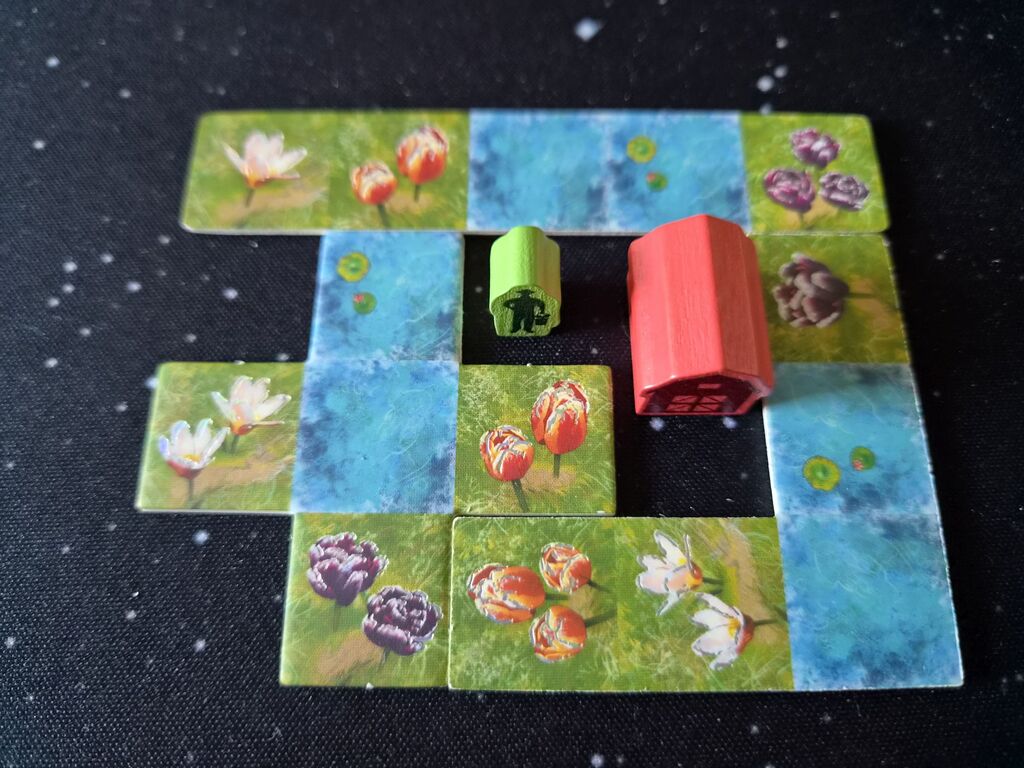 Spielmaterial aus "Frosted Blooms".