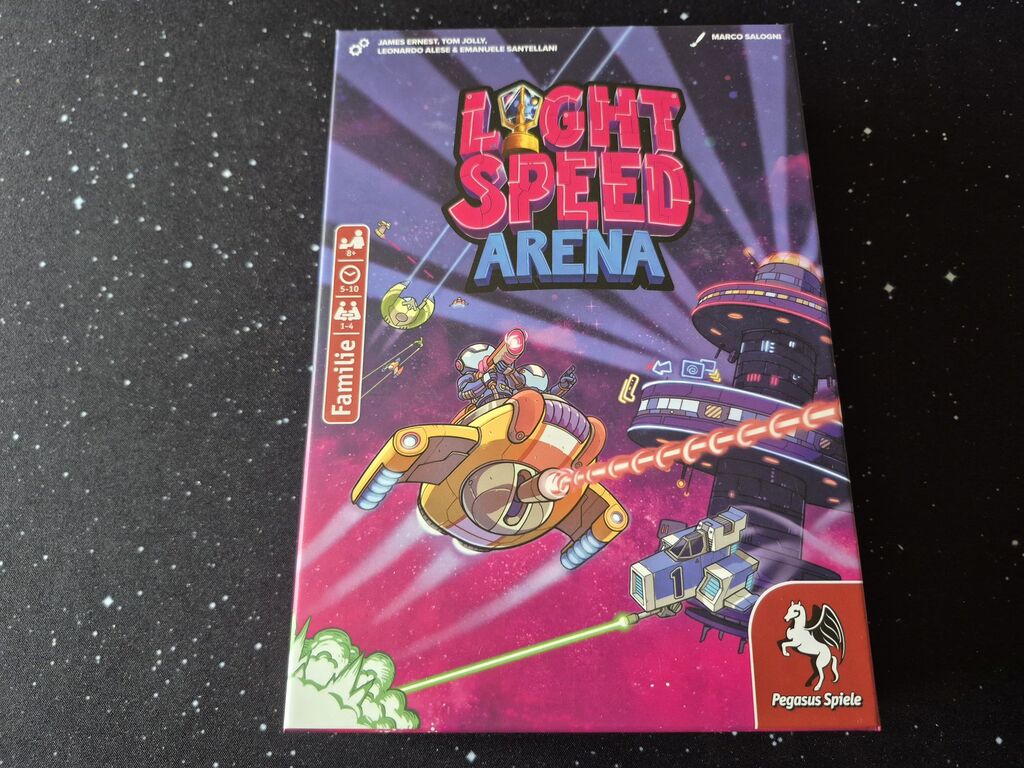 Das Cover von "Light Speed Arena".