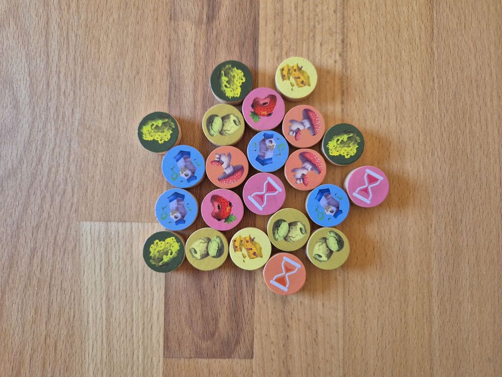 Bunte Marker mit Symbolen.