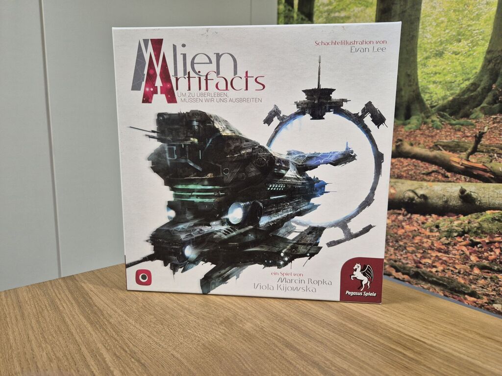 Das Cover von "Alien Artifacts".