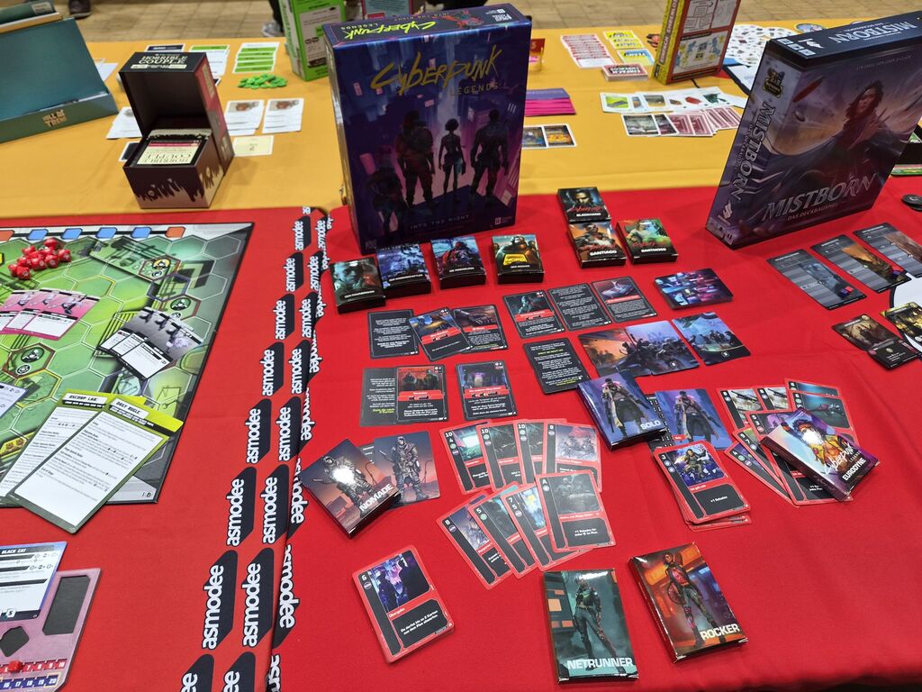 Spielmaterial bei der Neuheitenschau.