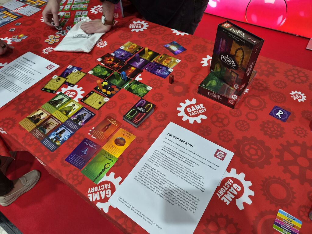 Spielmaterial bei der Neuheitenschau.