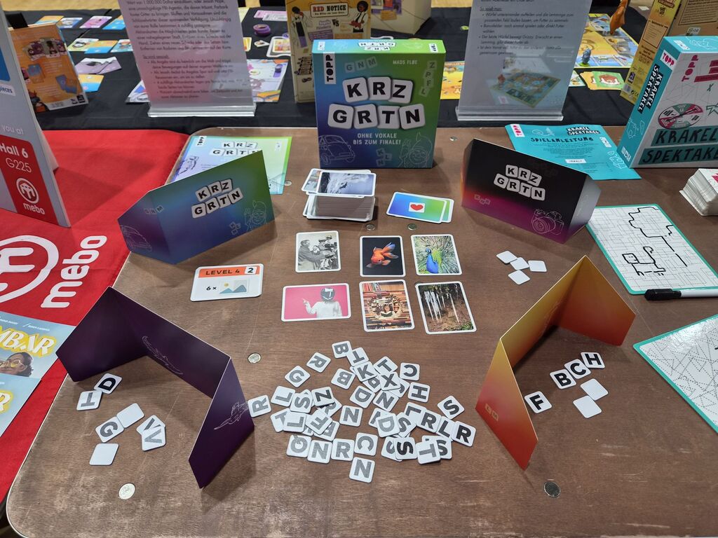 Spielmaterial bei der Neuheitenschau.
