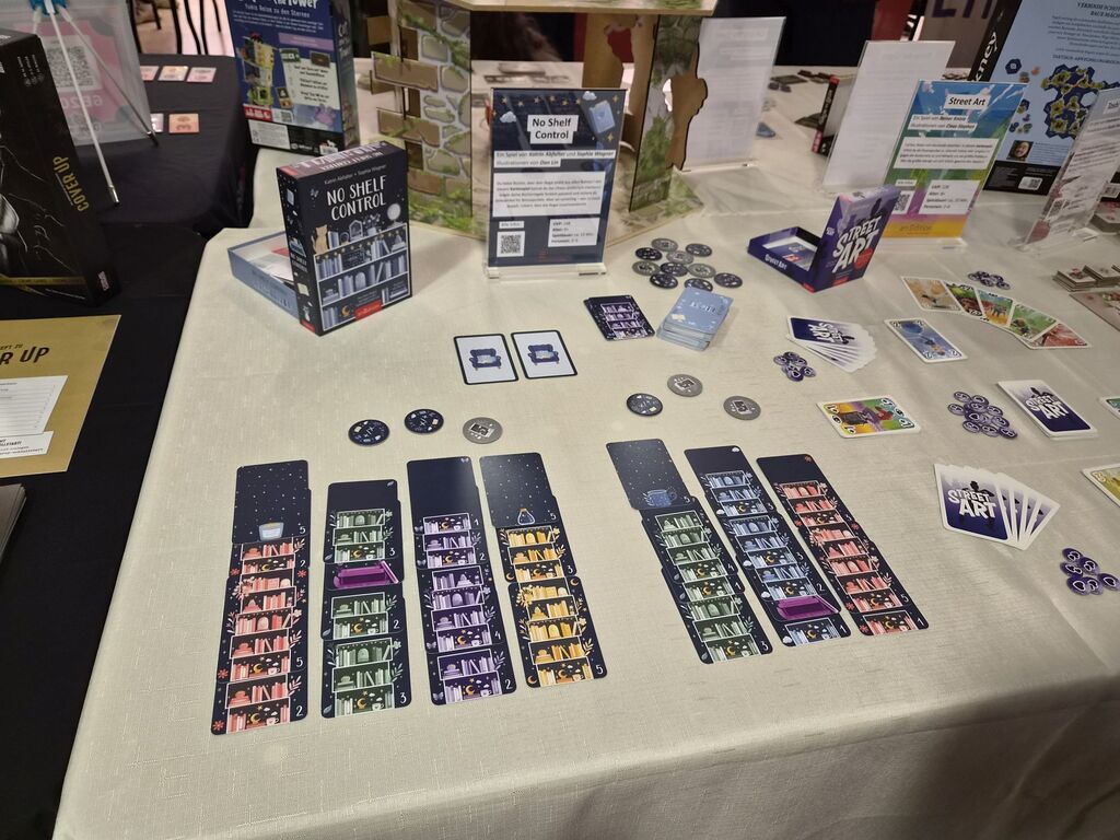 Spielmaterial bei der Neuheitenschau.