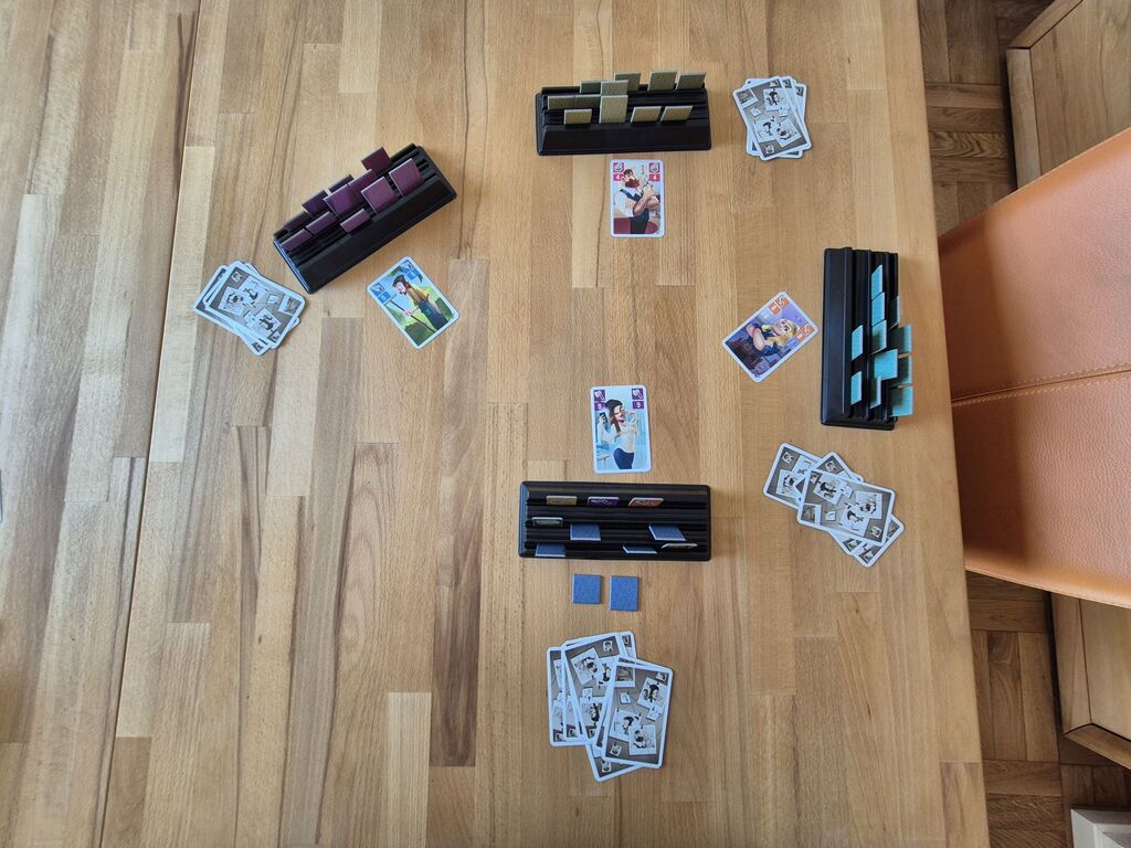 Spielmaterial von "Stich für Stich".